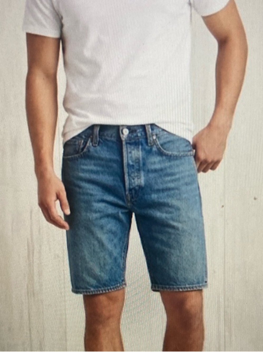 Levi’s 501 Button Fly Denim Shorts Med Wash W28 Vintage Aesthetic S629
